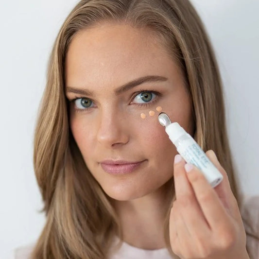 Total Eye 3-in-1 Medium Original lifestyle photo